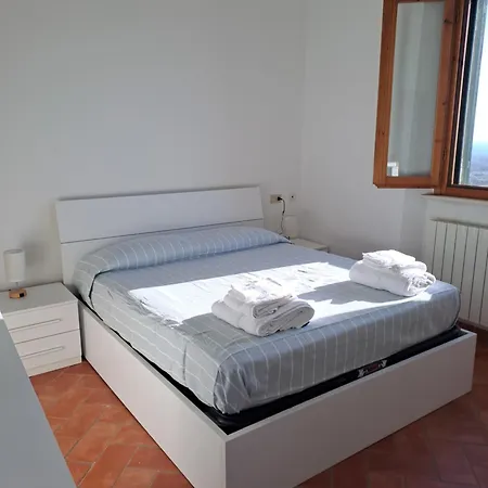 La Casa Nel Castello * רוזיניאנו מריטימו