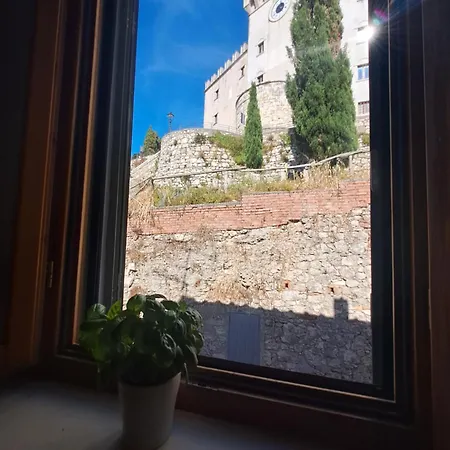 La Casa Nel Castello * רוזיניאנו מריטימו